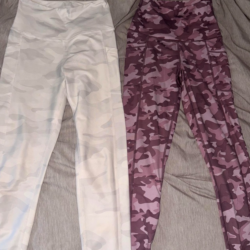 2 pairs || 90 Degree By Reflex Pink Camo Leggings